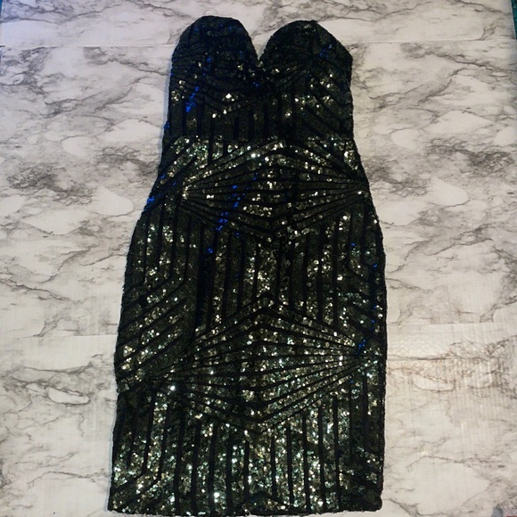 NWT Green Sequin Bodycon Dress - Picture 2 of 8